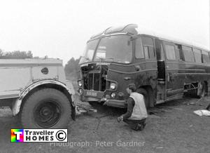 vju305,ford,570e,duple