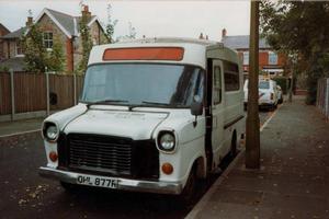 dhl877r,ford,transit 