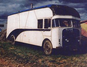 yrx419,commer,vc,lambourne