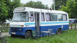 c232hcv,mercedes,l608d,robin hood