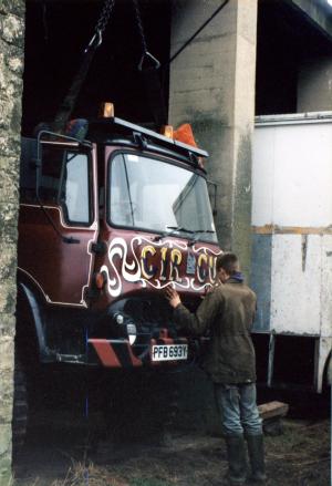 pfb693y,bedford,mk,