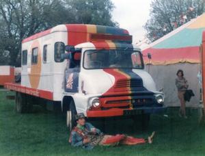 vvg59,ford,thames trader