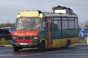 g838udv,mercedes,811d,carlyle 