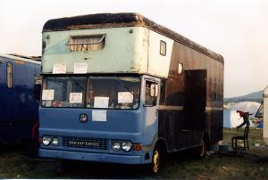 red232m,bedford,tk,pantechnicon