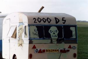 2000ds,caravan,stonehenge